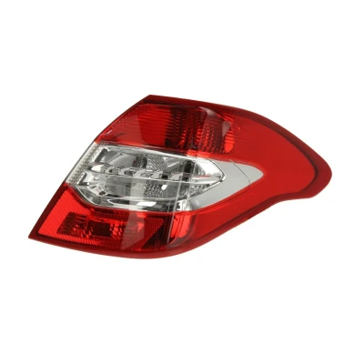 Imagem de TYC 11 12135 01 2 Farolim à direita sem porta lâmpadas CITROËN: C4 II Hatchback