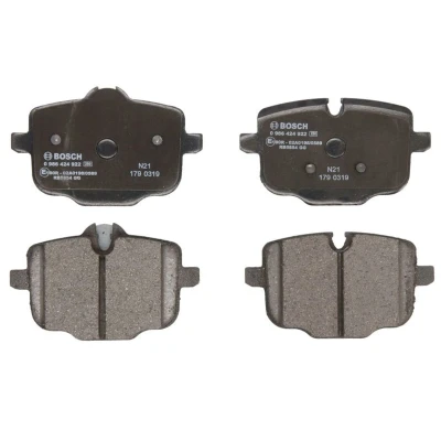 Imagem de BOSCH 0 986 424 922 Jogo de pastilhas para travão disco Baixo teor metálico com chapa anti ruído, instruções montagem BMW: 5 Sedan