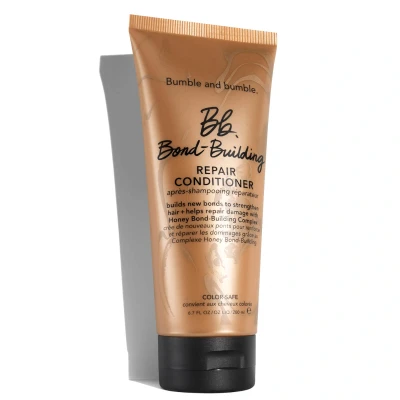 Imagem de bumble and Bond Building Repair Conditioner 200ml