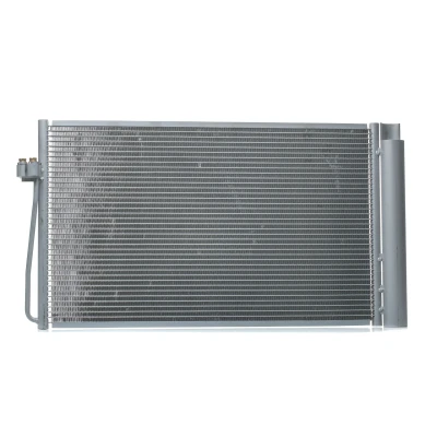 Imagem de NISSENS 94747 Condensador com secador Alumínio 650 R 134a BMW: 5 Sedan, Touring, 6 Coupe endado, norauto, oscaro, mister auto