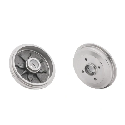 Imagem de BOSCH 0 986 477 201 Tambor de Travão sem o rolamento da roda 220 Eixo traseiro CITROËN: C2 Hatchback, C3 I PEUGEOT: 208 Hatchback