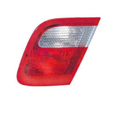 Imagem de ALKAR 2263849 Farolim esquerda parte interior branco sem porta lâmpadas BMW: 3 Sedan endado, norauto, oscaro, mister auto
