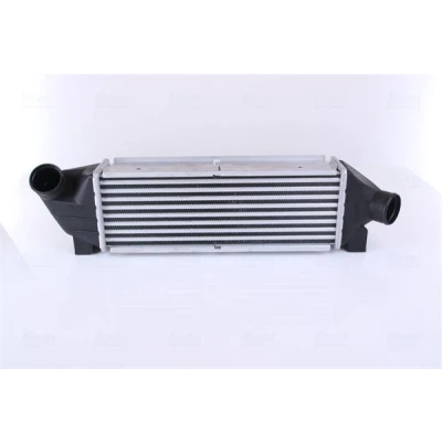 Imagem de NISSENS 96733 Intercooler