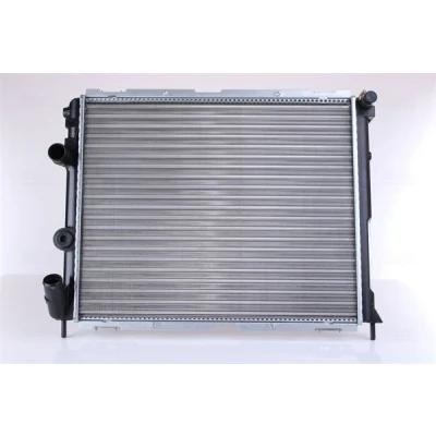 Imagem de NISSENS 63886 Radiador, arrefecimento do motor Alumínio 480 400 28 Aletas de refrigeração unidas mecanicamente RENAULT: CLIO 2, Kangoo I Express