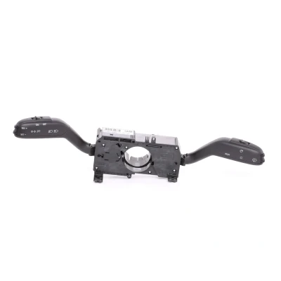 Imagem de VALEO 251661 Comutador Na Coluna de Direcção SEAT: Ibiza 4, 4 ST, Sportcoupe, SKODA: Fabia 2, VOLKSWAGEN: Transporter 5 Bus endado,