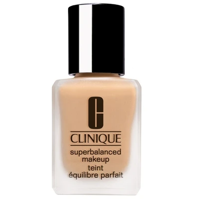 Imagem de Clinique Superbalanced Makeup 07 neutral