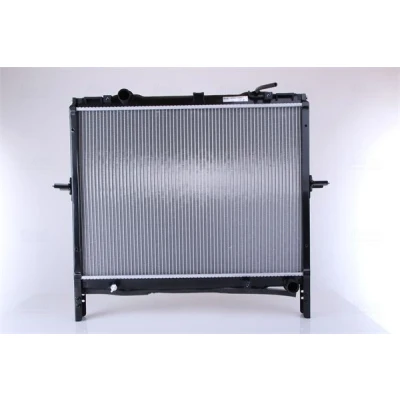 Imagem de NISSENS 66779 Radiador, arrefecimento do motor Alumínio 640 470 26 Aletas de refrigeração soldadas KIA: SORENTO 1