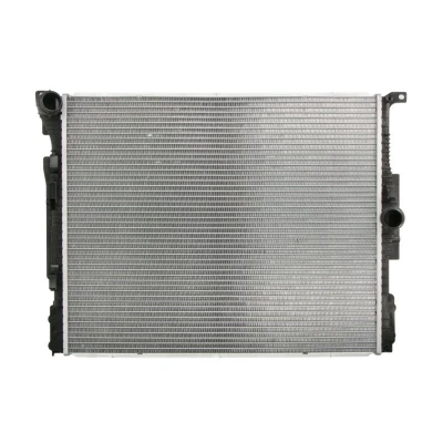 Imagem de NISSENS 606513 Radiador, arrefecimento do motor Alumínio 600 488 22 Aletas de refrigeração soldadas BMW: 3 Sedan, Touring, 1 Hatchback