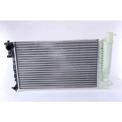 Imagem de NISSENS 635181 Radiador, arrefecimento do motor Alumínio 610 379 23 Aletas de refrigeração unidas mecanicamente CITROËN: Xsara Hatchback