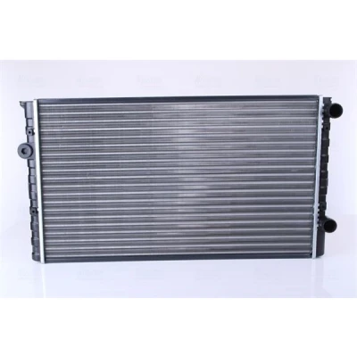 Imagem de NISSENS 652461 Radiador, arrefecimento do motor Alumínio 628 377 34 Aletas de refrigeração unidas mecanicamente VOLKSWAGEN: GOLF 3, Vento