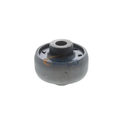 Imagem de VAICO V10 1030 Casquilho de braço Suspensão ambos os lados, à frente Rolamento borracha e metal para transversal VOLKSWAGEN: Caddy 3