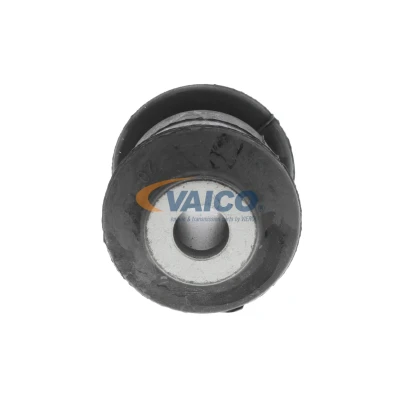 Imagem de VAICO V10 1447 Casquilho de Braço Suspensão Original Quality Eixo dianteiro transversal VOLKSWAGEN: GOLF 5, 6, Passat B6 Variant