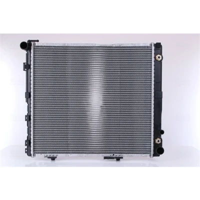 Imagem de NISSENS 62699A Radiador, arrefecimento do motor Alumínio 532 490 40 Aletas de refrigeração soldadas MERCEDES BENZ: Classe E Sedan