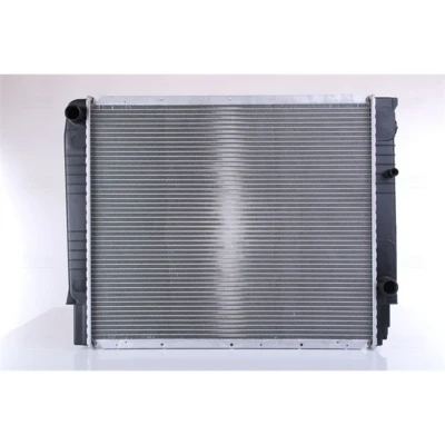Imagem de NISSENS 65531A Radiador, arrefecimento do motor Alumínio 590 498 32 Aletas de refrigeração soldadas endado, norauto, oscaro, mister auto