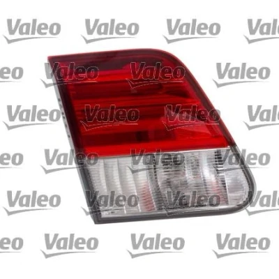 Imagem de VALEO ORIGINAL PART 044908 Farolim à direita parte interior com lâmpadas de incnadescência porta TOYOTA: Avensis III Carrinha