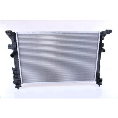 Imagem de NISSENS 67186 Radiador, arrefecimento do motor Alumínio 640 428 16 Aletas de refrigeração soldadas MERCEDES BENZ: Classe A, B, GLA