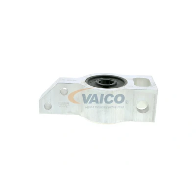 Imagem de VAICO V10 3941 Casquilho de Braço Suspensão VOLKSWAGEN: Passat B6 Sedan, Variant, Sharan II, AUDI: Q3