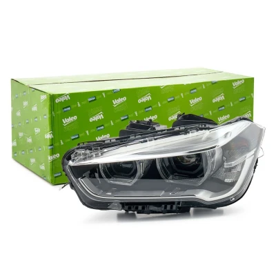 Imagem de VALEO ORIGINAL PART 046734 Farol Principal esquerda LED para circulação pela direita com motor de regulação do alcance dos faróis