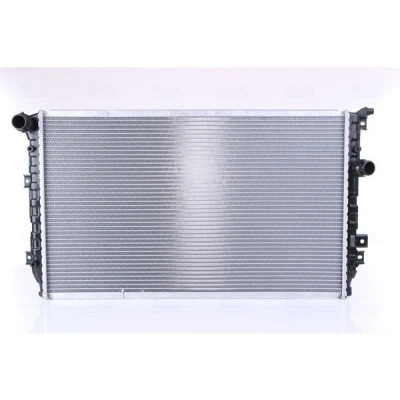 Imagem de NISSENS 65335 Radiador, arrefecimento do motor Alumínio 650 387 26 Aletas de refrigeração soldadas VOLKSWAGEN: Tiguan I, Sharan II