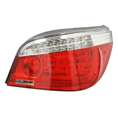 Imagem de [Luz traseira, direita (24V, vermelho) DEPO 444 1940R UE]