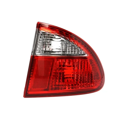 Imagem de Farol traseiro tyc 11 0273 01 2