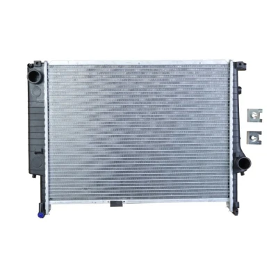 Imagem de NRF EASY FIT 58117 Radiador, arrefecimento do motor Alumínio 551 405 42 com grampo êmbolo Aletas de refrigeração soldadas BMW: 3 Sedan, Touring