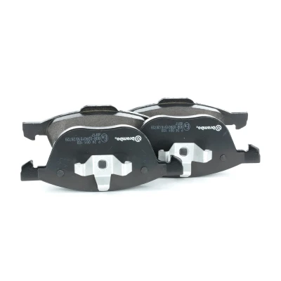 Imagem de BREMBO P 24 061 Jogo de pastilhas para travão disco excl. contacto aviso desgaste com grampo do êmbolo sem acessórios FORD: FOCUS 3 endado,