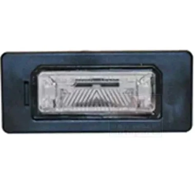Imagem de VAN WEZEL 0327920 Luz de Placa C5W esquerda, à direita sem LED AUDI: A4 B8 Avant, TT Roadster, VOLKSWAGEN: Passat B6 Variant