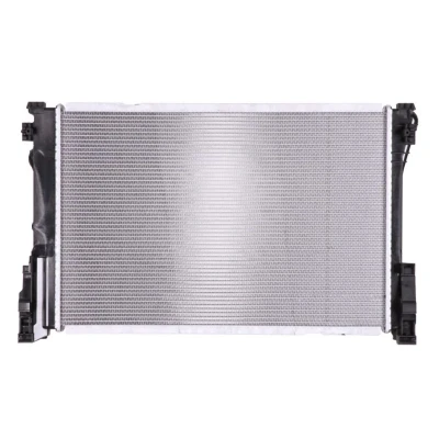 Imagem de NISSENS 67167 Radiador, arrefecimento do motor Alumínio 640 440 32 Aletas de refrigeração soldadas MERCEDES BENZ: Classe C Sedan, E Coupe